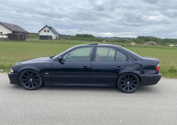 BMW Seria 5 cena 25900 przebieg: 310000, rok produkcji 2003 z Trzebnica małe 106